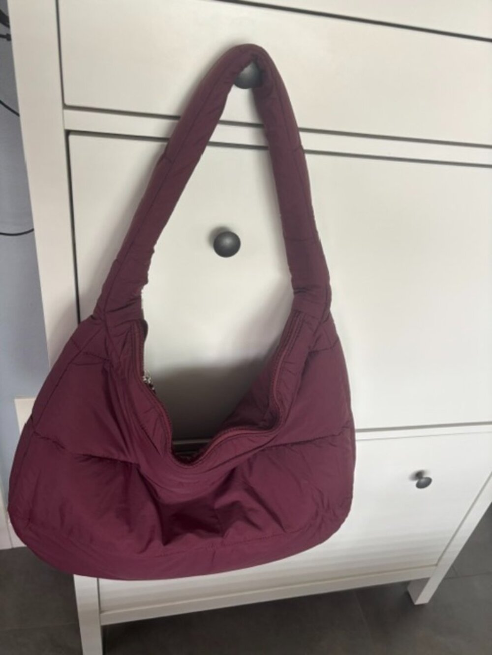 White Fox Mac Shoulder Bag Maroon